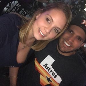 Meet your Posher, Daniela